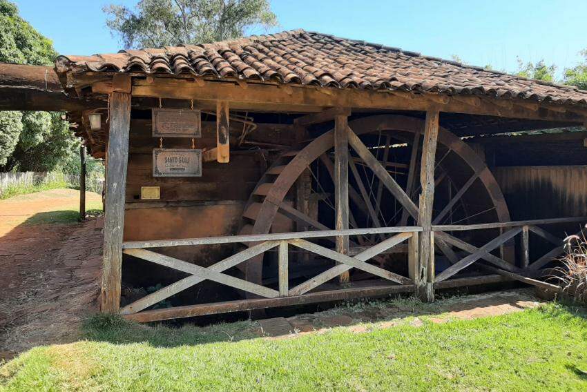Fazenda Barra Grande tem o mais antigo e único engenho movido à roda d’água do Estado de São Paulo