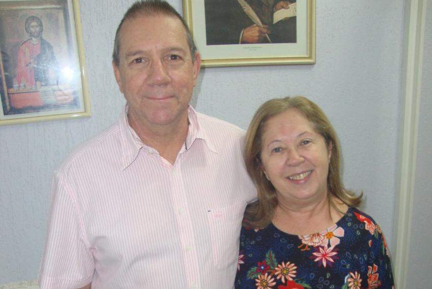 Casal Marcelo Porto Pinheiro-Yone: 39 anos de casados dia 01/09/23. Meu abraço. Tenho-os em minha agenda. Com certeza.