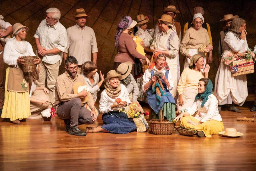 'Cavalleria Rusticana' é uma ópera completa, apresentada em um único ato, e busca 'refazer' o caminho dos imigrantes italianos