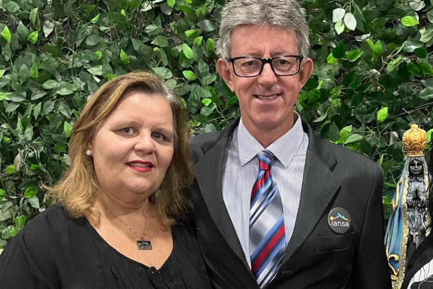  Daniel e Eliane Bonine comandam a barraca da fogazza (do Iansa), na Festa de Nossa Senhora Achiropita