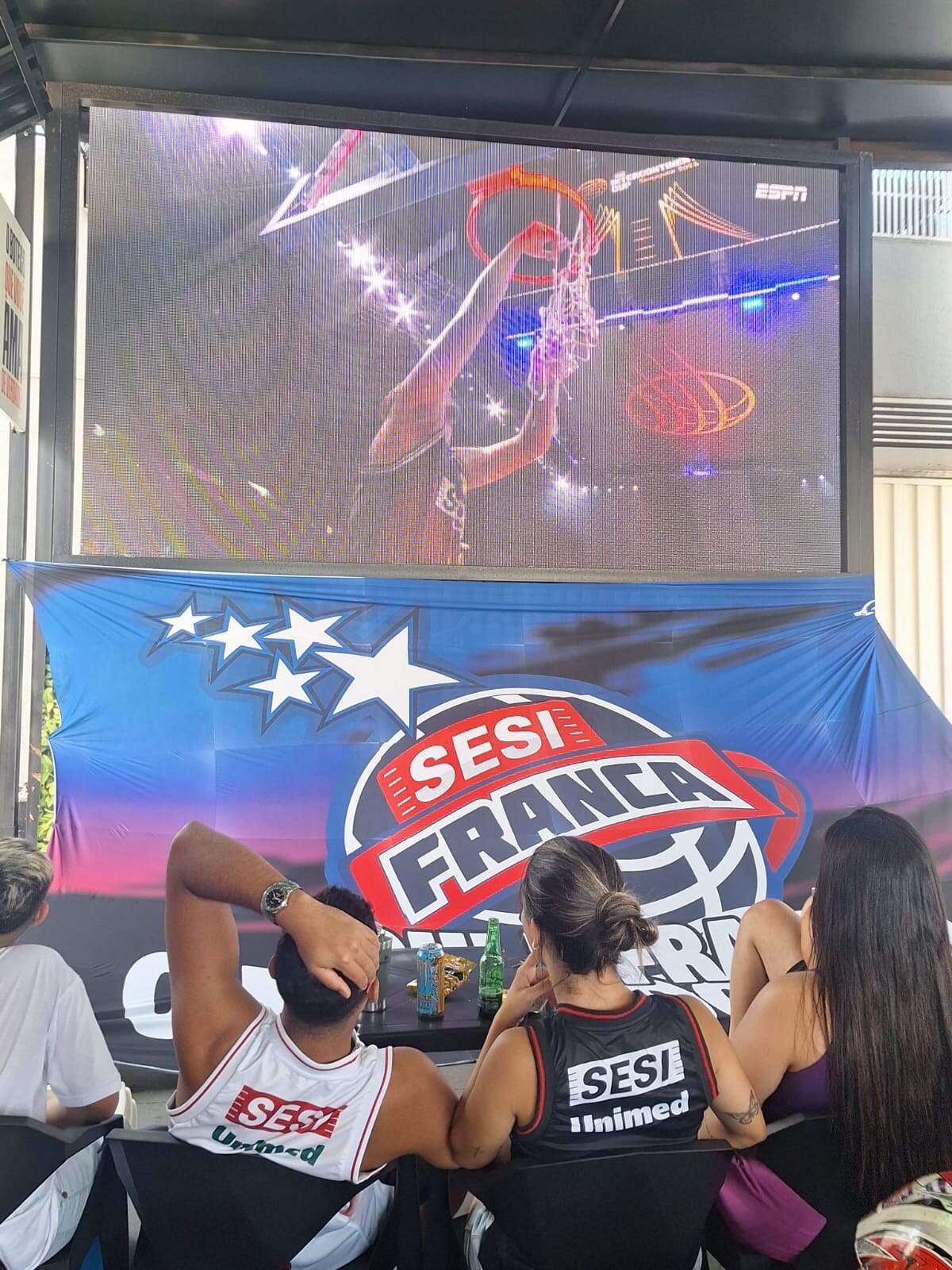 Jornal da Franca - TV Sesi Franca Basquete vai levar jogos de graça à  torcida via canal do  - Jornal da Franca