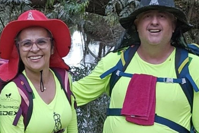 Carlos Corrêa e sua mulher Marli Corrêa (Gráfica Freitas & Corrêa) fizeram, mais uma vez, o caminho da fé