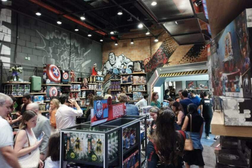 Marvel inaugura loja oficial em Campinas - 28/09/2023 - Passeios - Guia  Folha