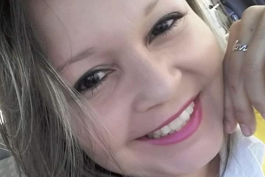 Competente e muito querida Hilda Cristina Castro, gerente da Barra de Saia, aniversariou dia 5/10