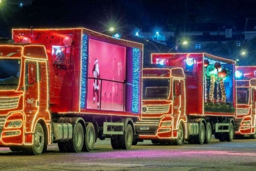 Caravana de Natal da Coca Cola passa por Ara atuba no dia 11