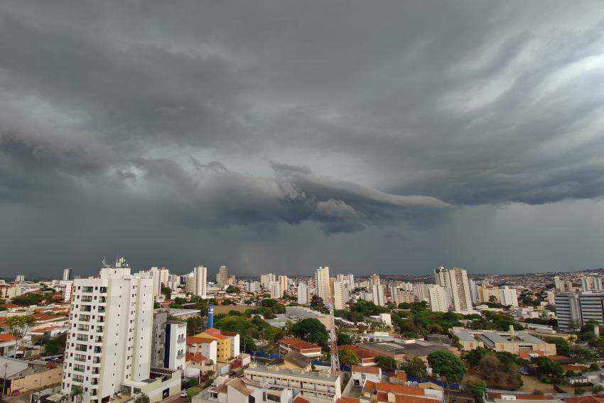 Segunda a defesa civil chuvas fortes devem atingir Bauru sexta-feira (17) e domingo (19)