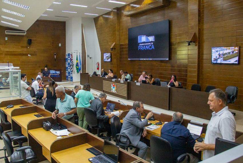 Vereadores aprovam contas do prefeito Alexandre Ferreira do ano de 2021