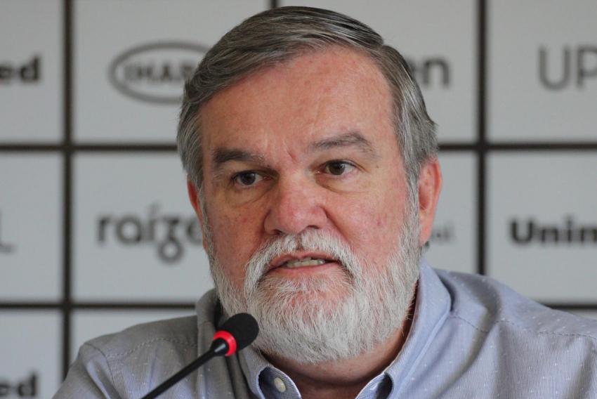 O presidente segue em tratativas para implantar a SAF no clube