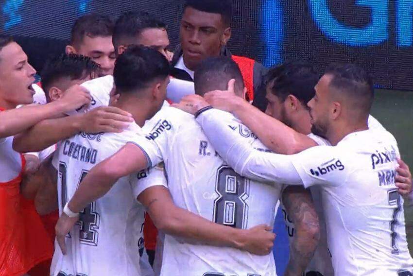 Corinthians empata no fim, mas é derrotado nos pênaltis e cai na semifinal  do Mundial de Futsal
