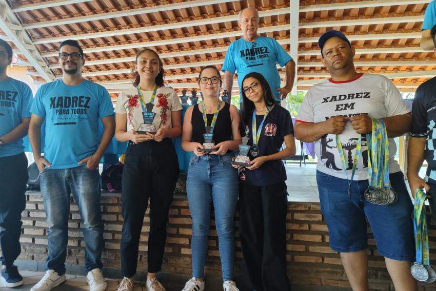 Enxadristas araçatubenses se destacam em competição nacional