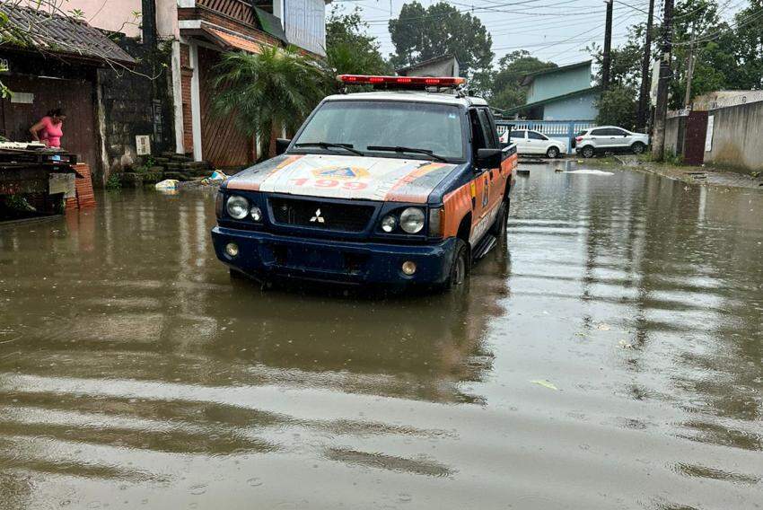 Média do índice pluviométrico divulgada pelo Estado é de 125 mm nas últimas 24 horas