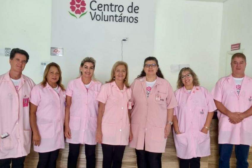 A nova diretoria do Centro de Voluntários, que executa um trabalho de excelência voltado para os pacientes do Hospital do Câncer de Franca