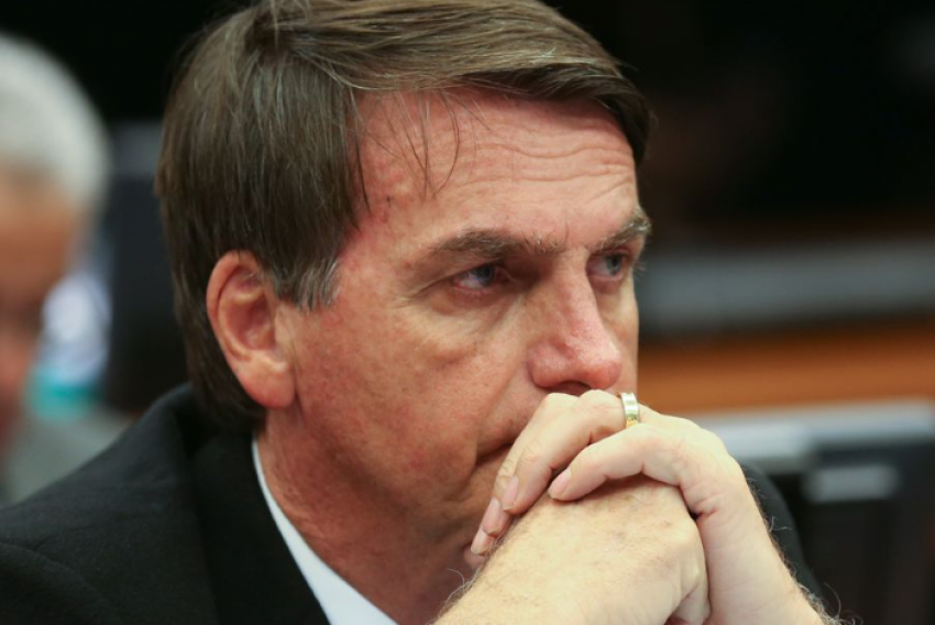 Pela norma do governo Bolsonaro, só o dinheiro pago por prestação de serviços e aulas era tido como salário