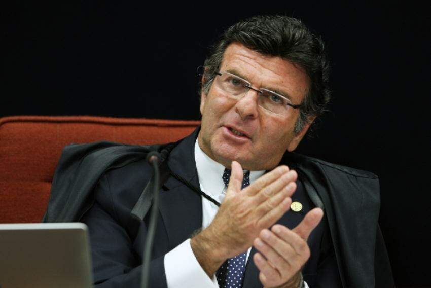 Ministro Luiz Fux, relator do recurso contra a derrubada da lei que determina substituição de sacolas plásticas