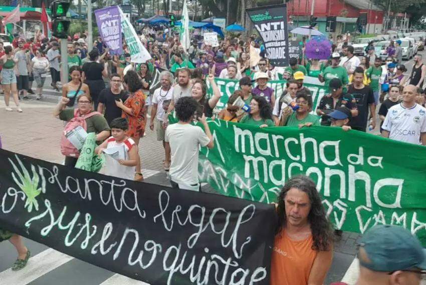 Registro da Marcha da Maconha realizada em outubro de 2023 em São José dos Campos