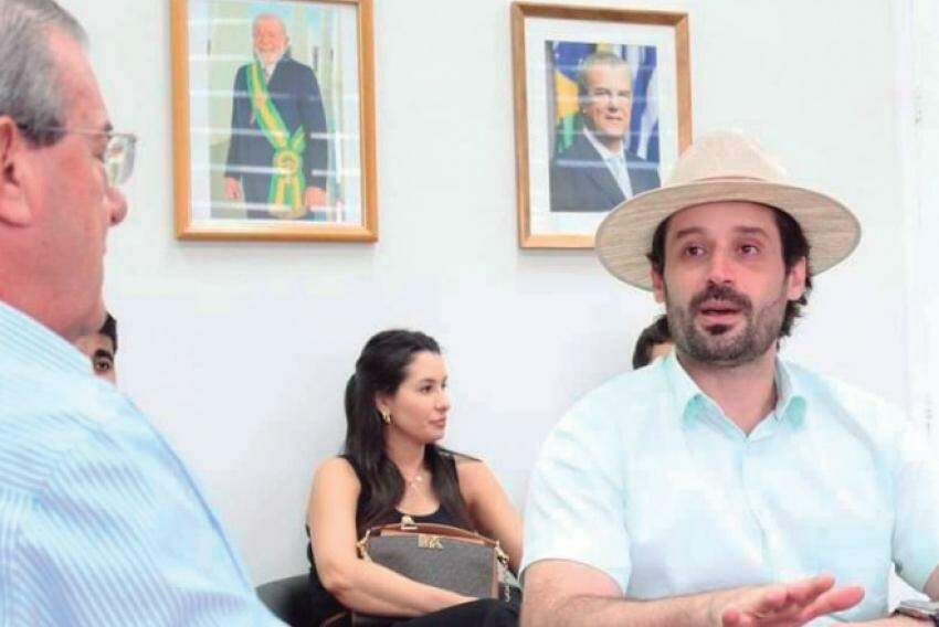 Dilador recebeu secretário estadual Guilherme Piai