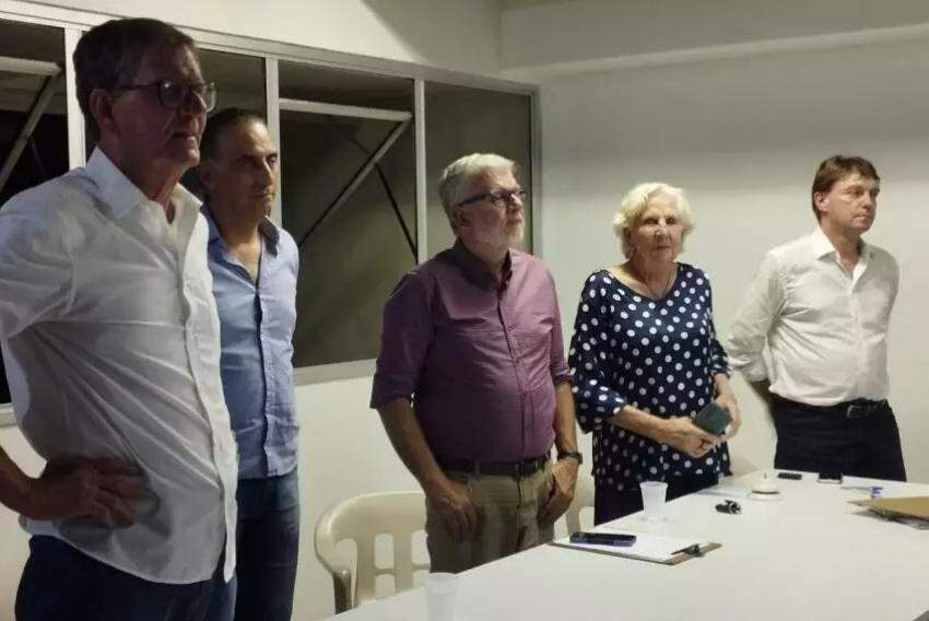 Emanuel (à esq.) ao lado de Cury, José Mello, Dulce Rita e Dr. José Cláudio do PSDB