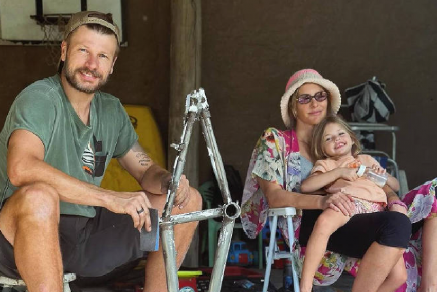 Rodrigo Hilbert mostrou no Instagram a bicicleta que fez para a filha Maria Manoela