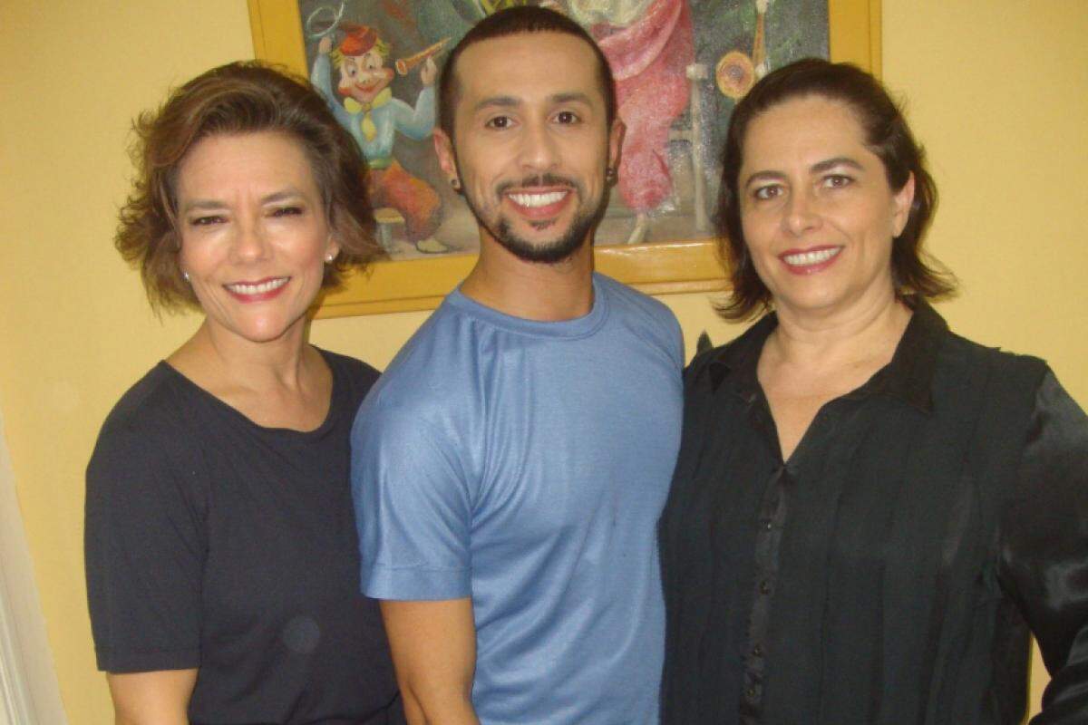 Aninha Barros, Rafael Martins e Lílian Melo, cujo nat é exatamente dia 18/2 (domingo).