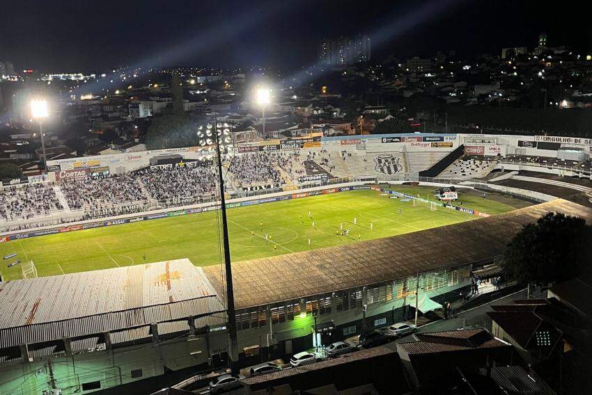 Casa da Ponte Preta: Estádio Moisés Lucarelli, em Campinas