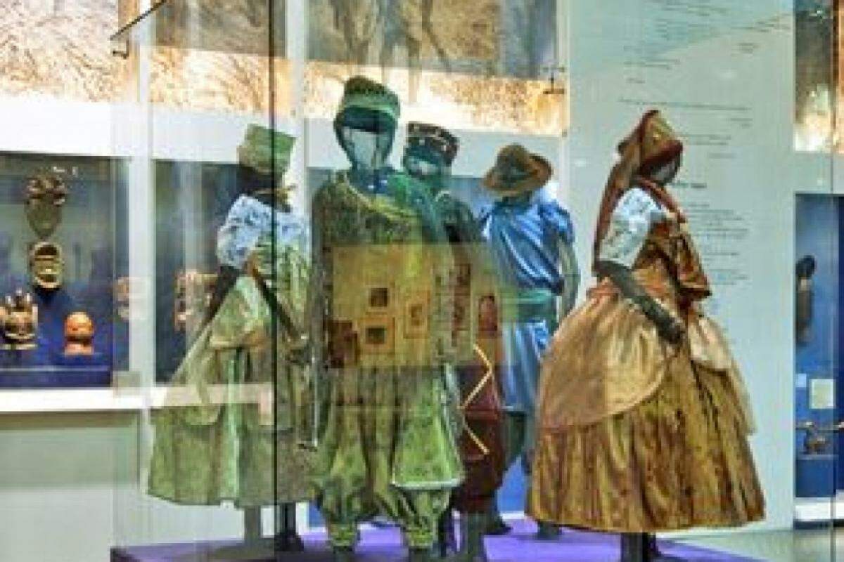 O Museu Afro Brasil possui mais de 8 mil obras, entre pinturas, esculturas, gravuras e outras