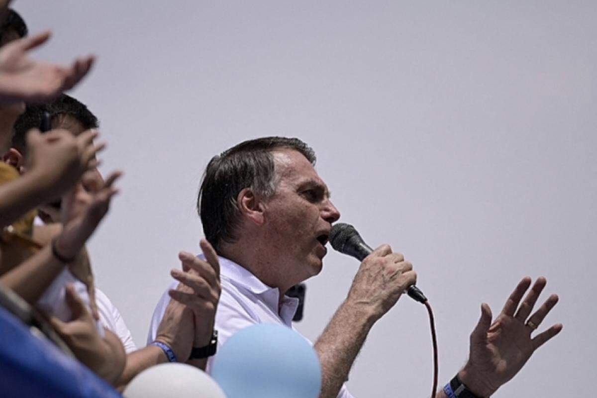 Bolsonaro durante visita a São José