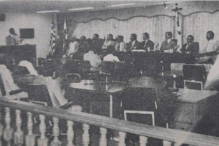 Sessão da Câmara Municipal de Franca em dezembro de 1982