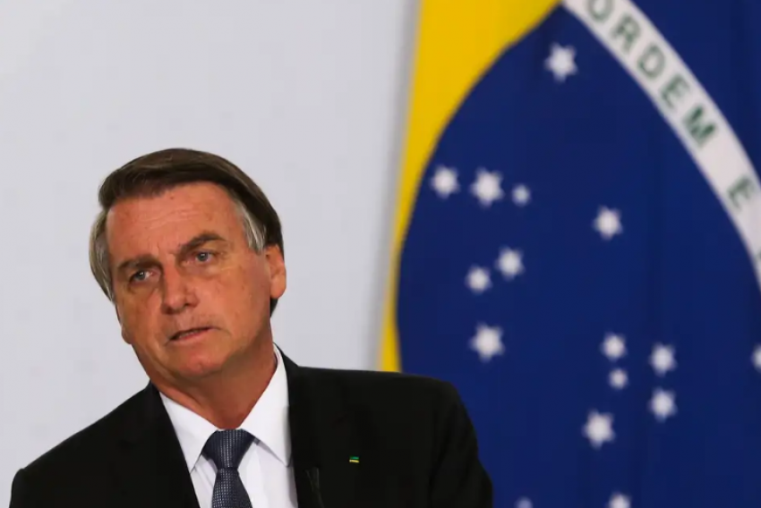Aliados de Bolsonaro contam que o ex-presidente, em novembro, apostava nos relatórios das Forças Armadas e do PL para questionar o TSE sobre supostas fraudes