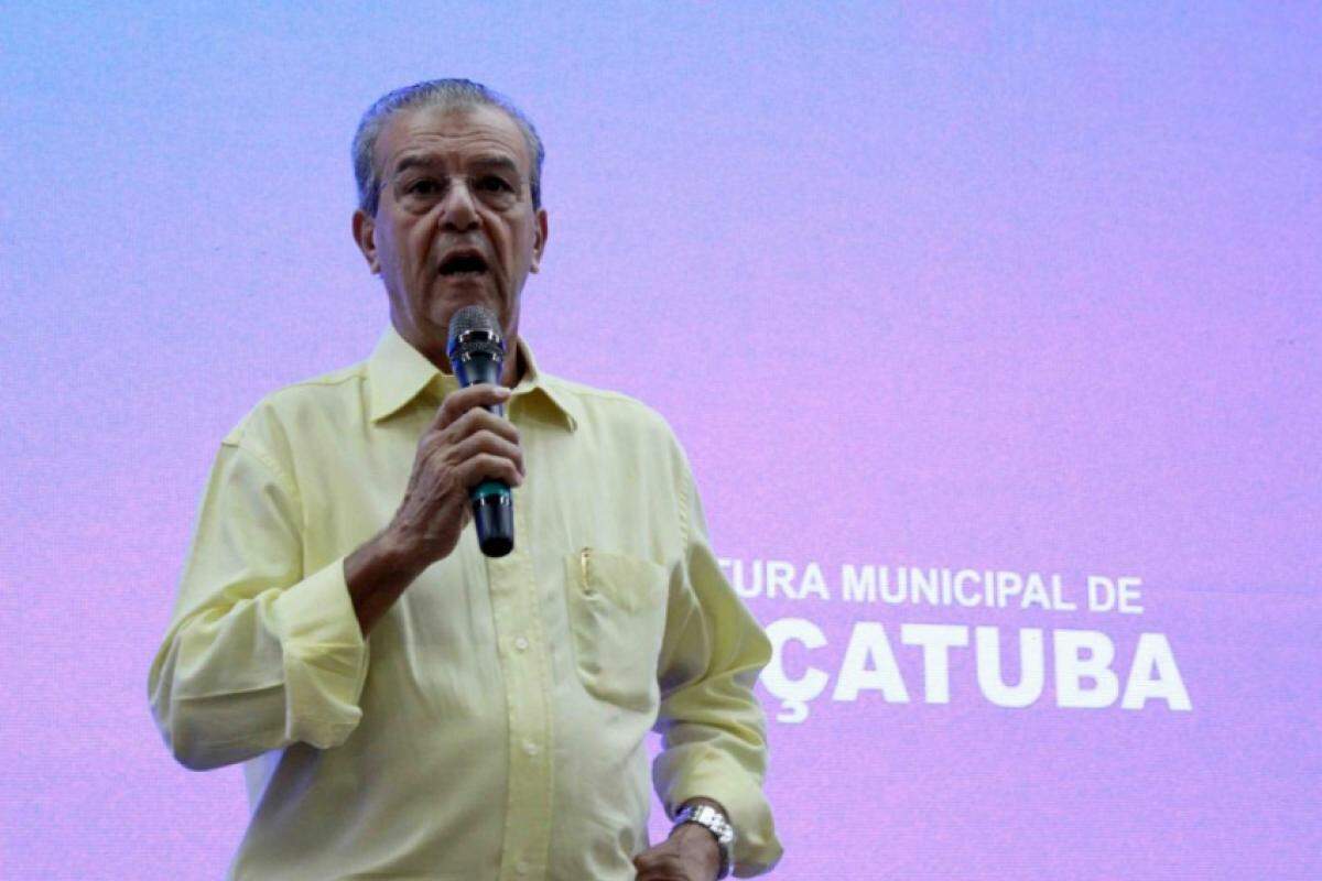 Sem Dilador candidato, PSDB vive impasse