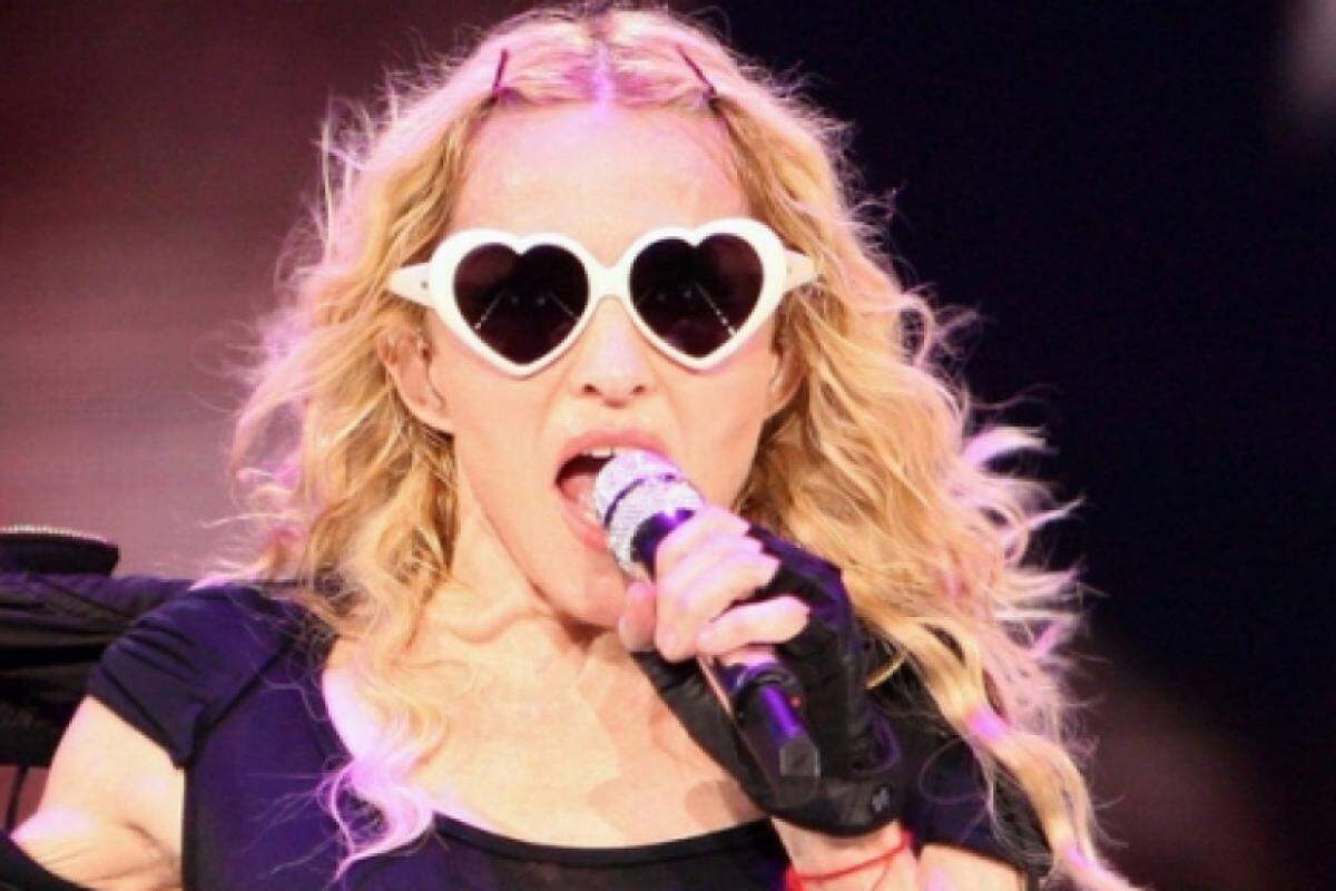 A notícia da vinda acontece em meio a uma série de rumores de que Madonna se apresentaria na praia de Copacabana