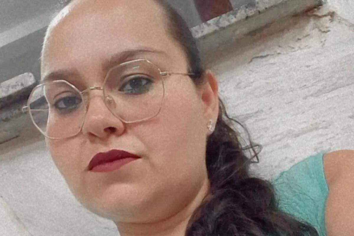 Camila Cristina Matias de Almeida, de 35 anos: longa espera por tratamento