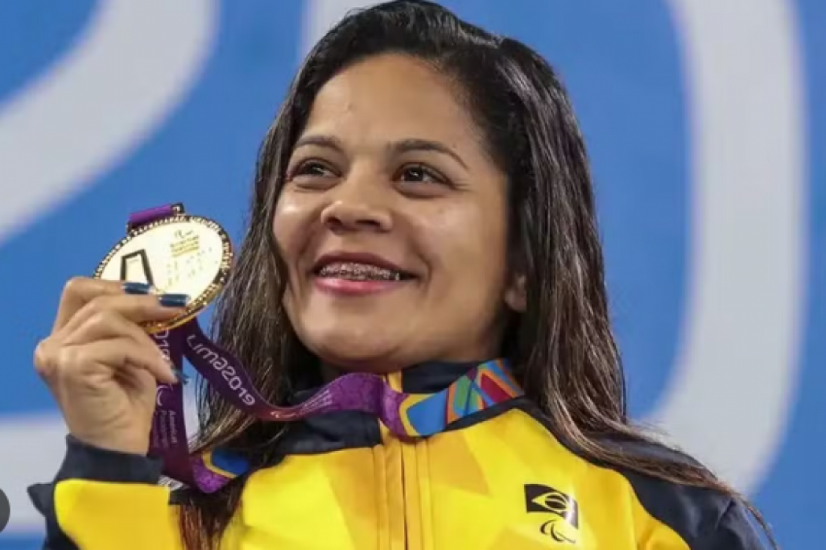 A nadadora brasileira Joana Neves: dona de cinco medalhas e campeã mundial e parapan-americana