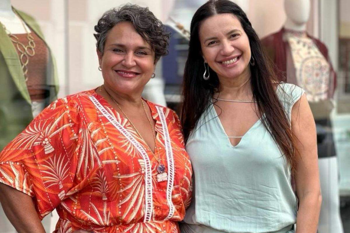 Soraya Carillo, vice-coordenadora do CME e diretora da Vestimenta Plus Size (que me veste), e Luzia Silva, sexóloga e terapeuta. Sucesso, poderosas! 