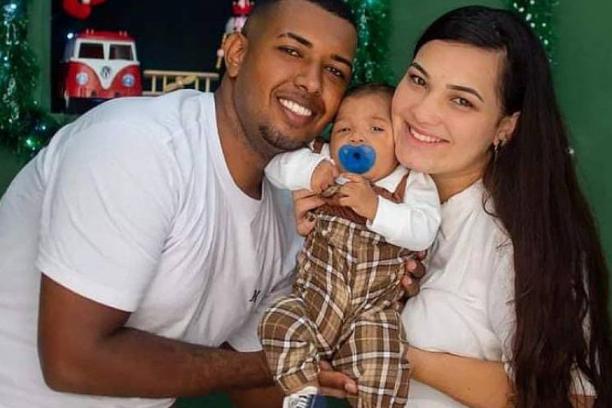 Filipe Rodrigues, sua mulher, Rayssa dos Santos Ferreira, e o filho deles, Miguel Filipe dos Santos Rodrigues
