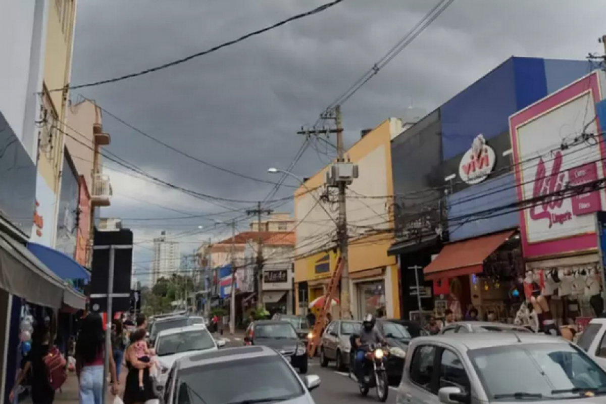Alertas meteorológicos em Piracicaba indicam tempestades e calorão de 36°C