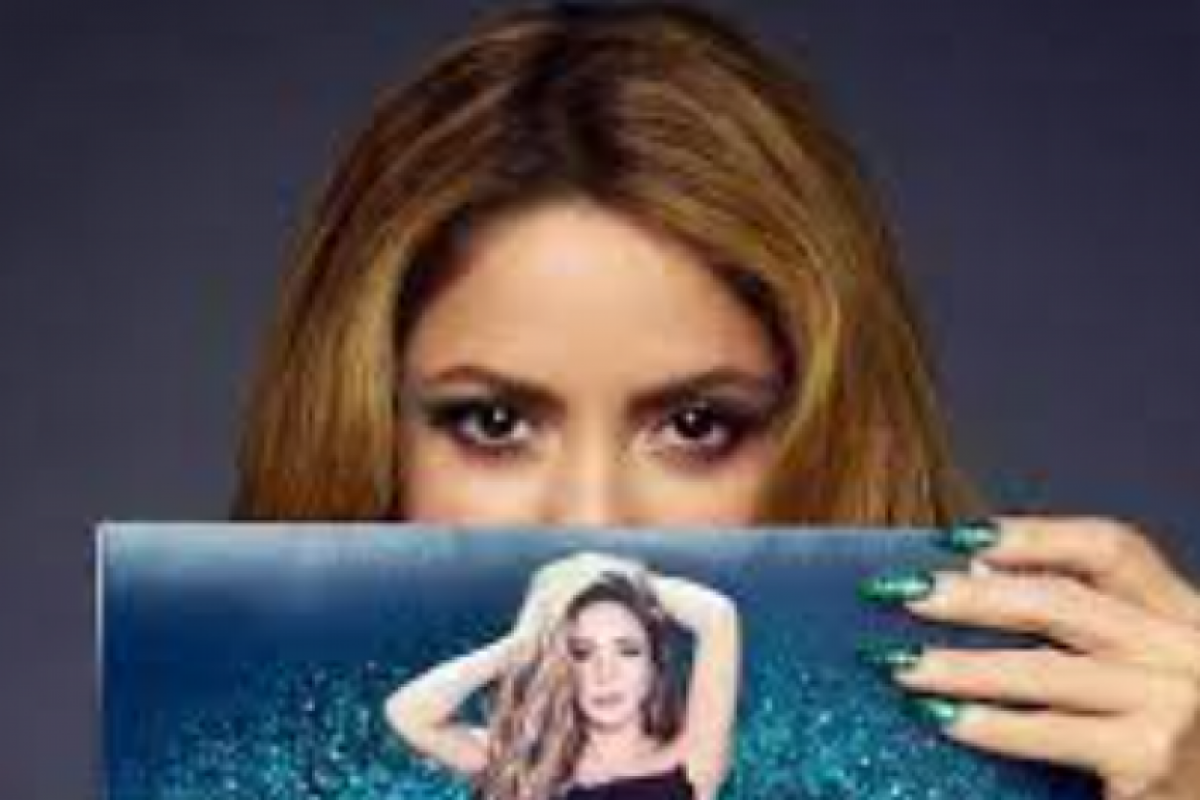  Shakira lançou 'Las Mujeres Ya No Lloram' em 22 de março