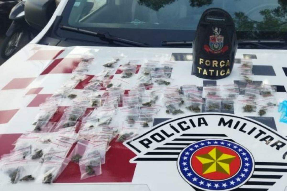 Drogas foram apreendidas pela Polícia Militar 