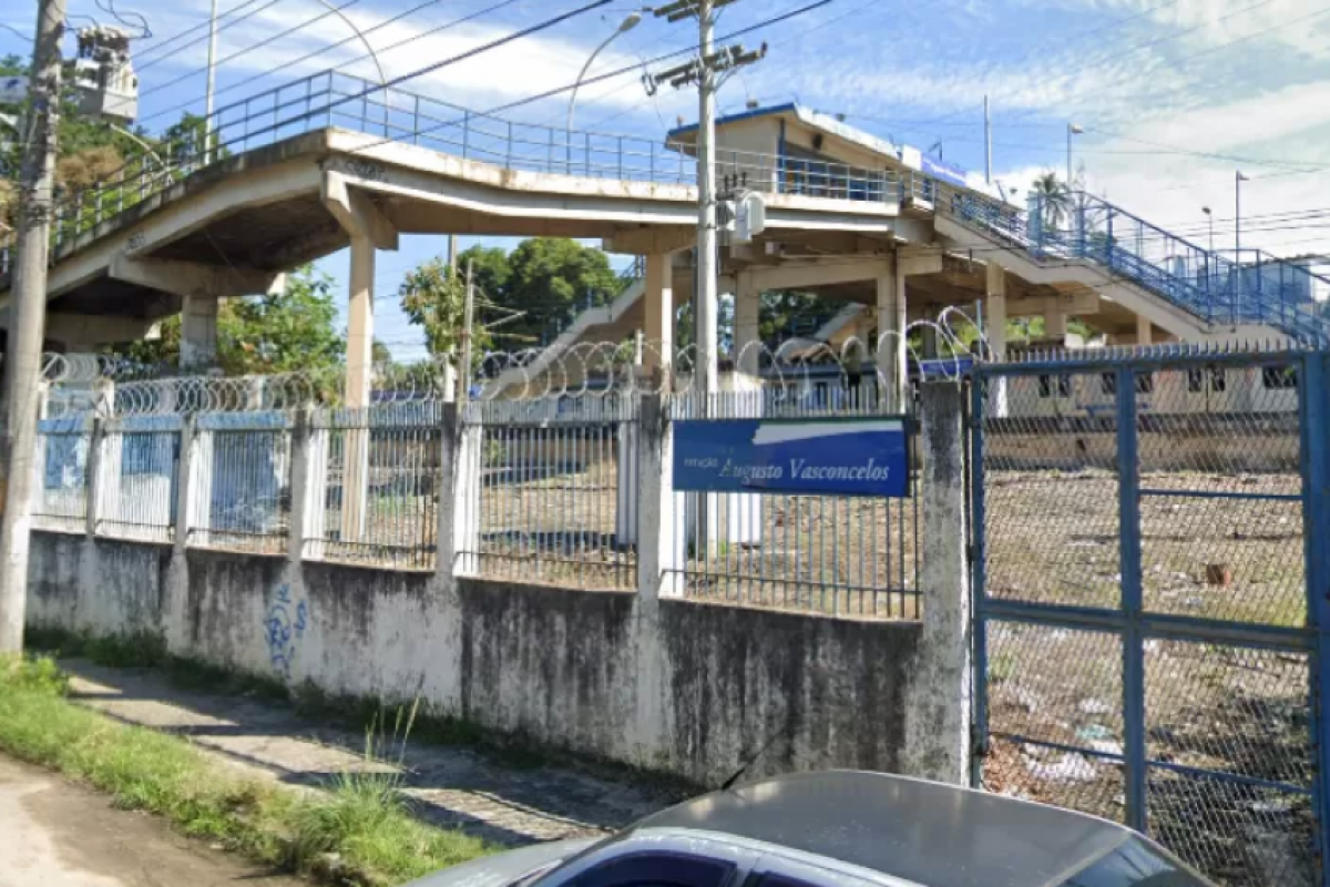Mulher teve o corpo incendiado em uma plataforma da estação de trem de Augusto Vasconcelos