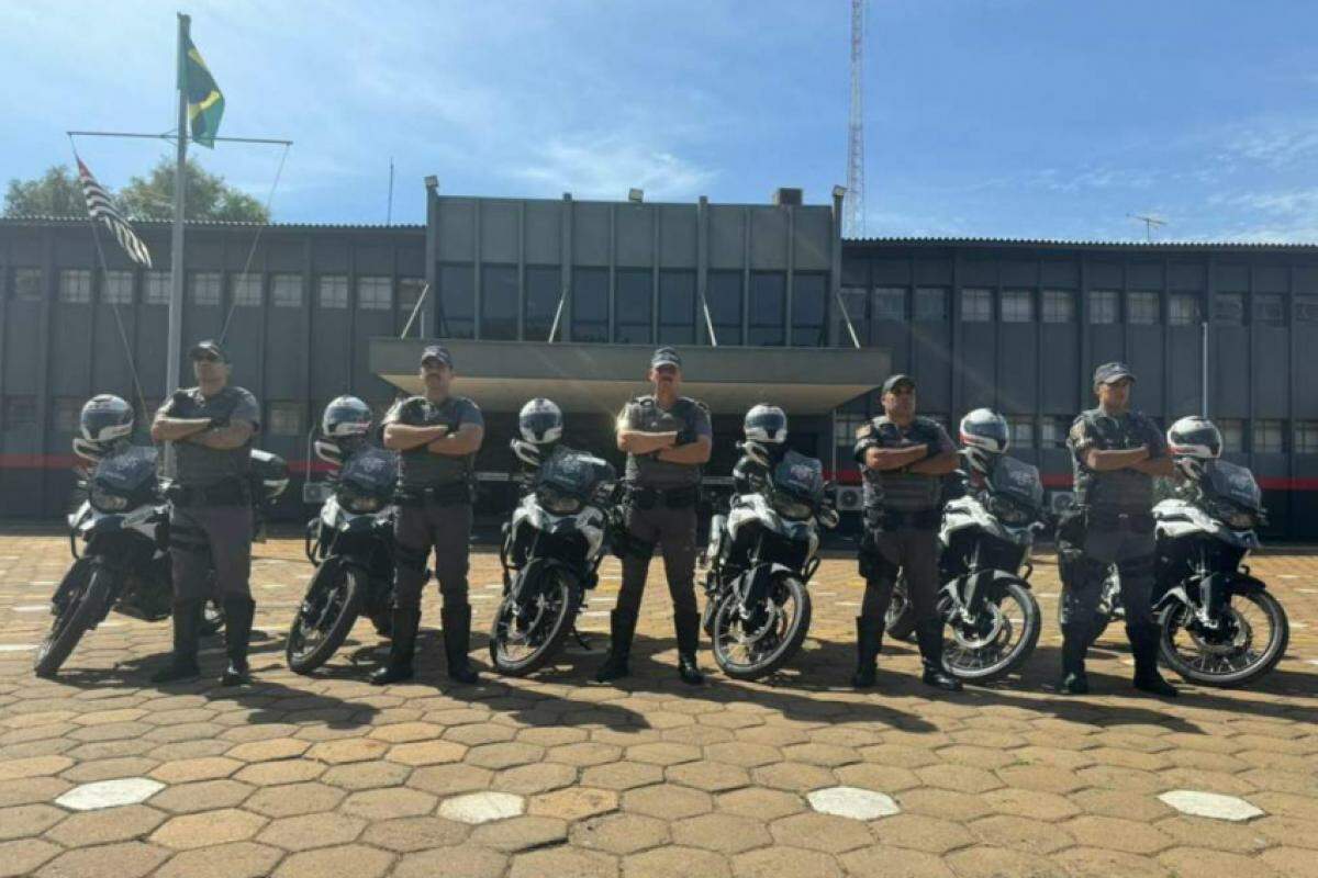 Seis novas motocicletas BMW/F 850 GS foram entregues a Polícia da região