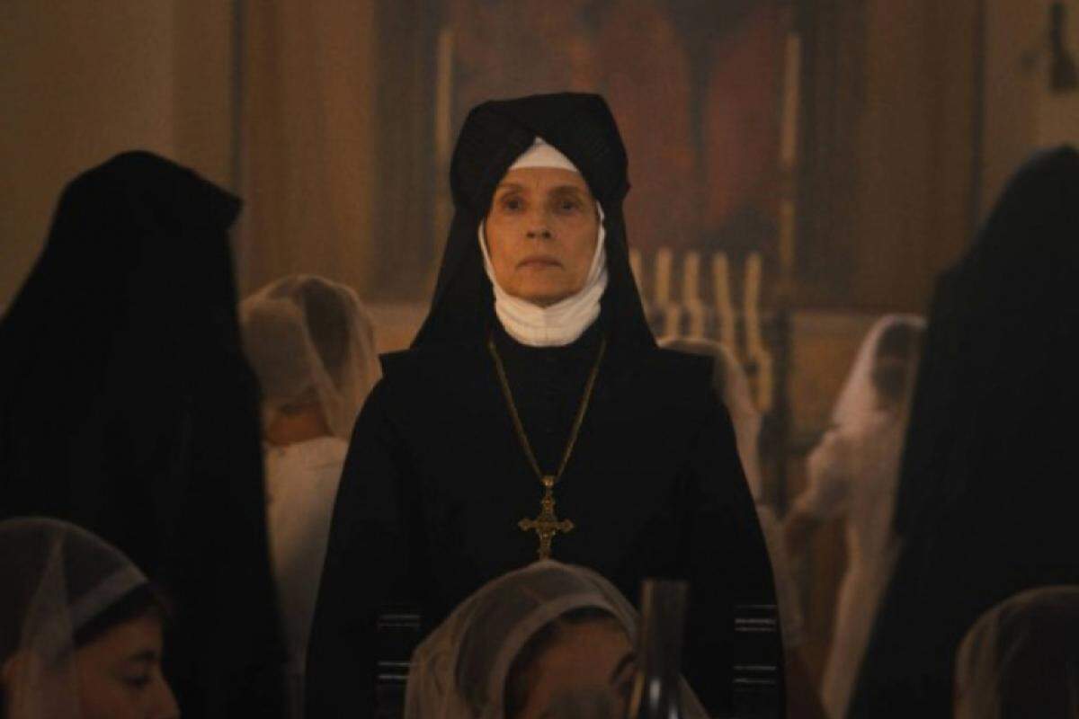 Sonia Braga: freira diabólica