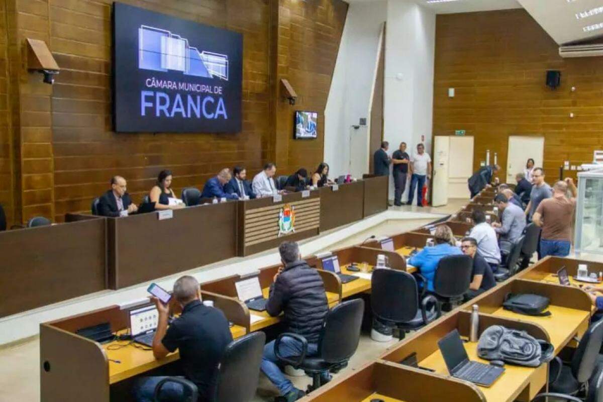 Vereadores durante sessão da Câmara Municipal de Franca