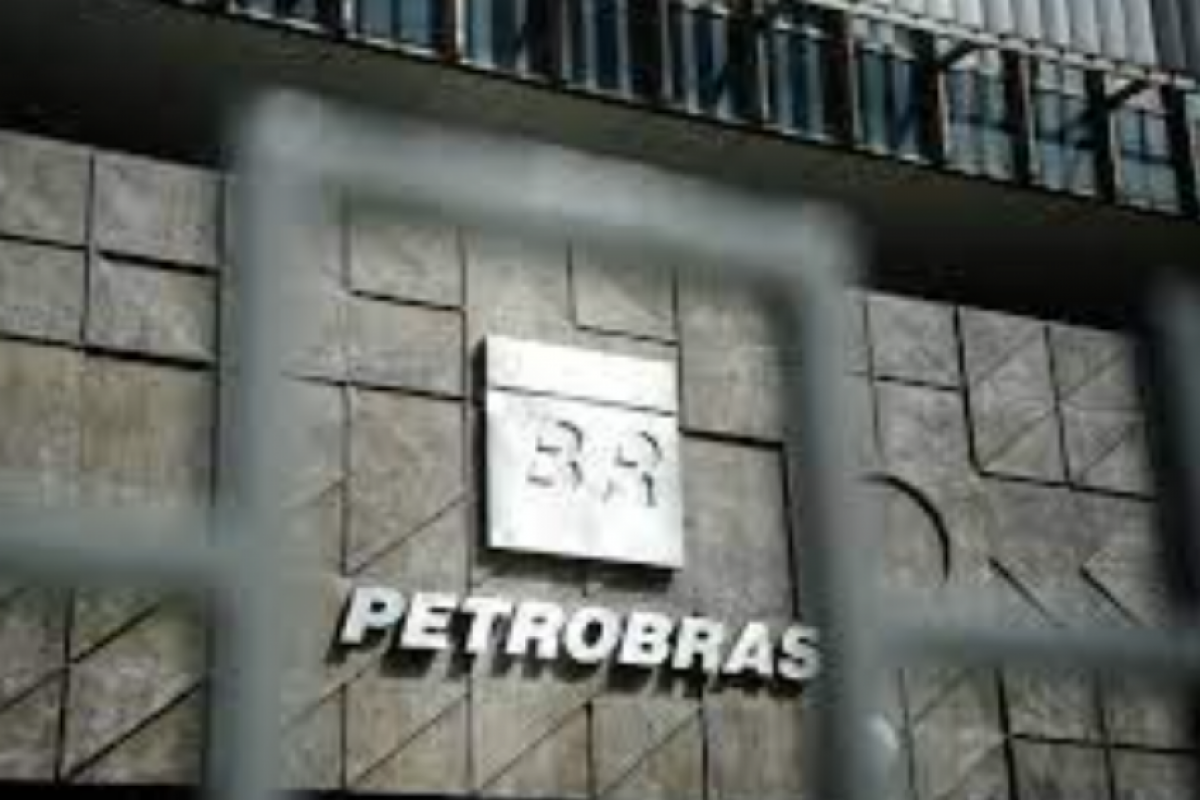 A Petrobras informou que vai recorrer da decisão