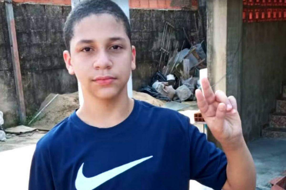 Carlinhos  era vítima de bullying na escola, segundo a mãe dele