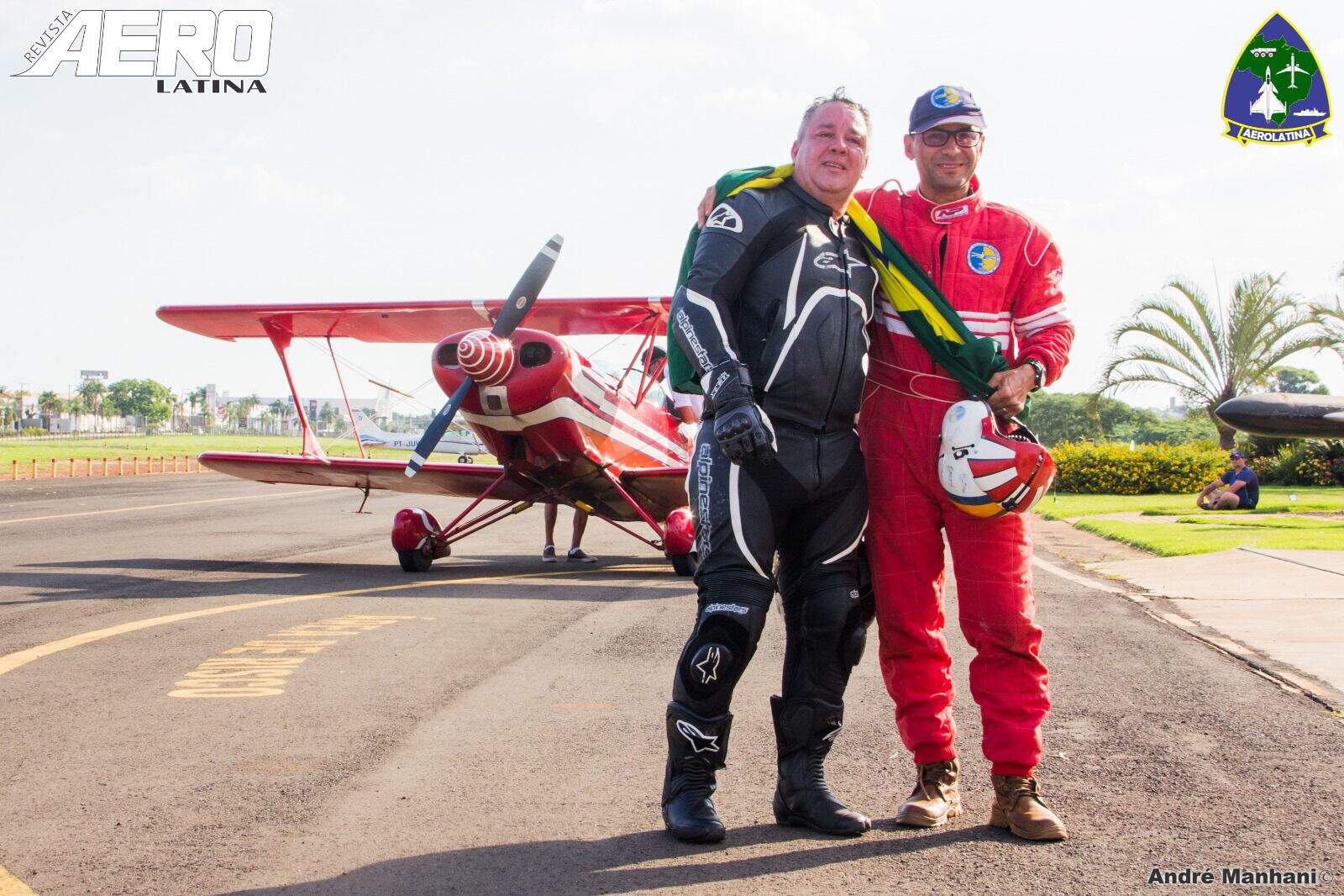 Piloto da moto, Italo Mendes, e do avião, Igor Reis