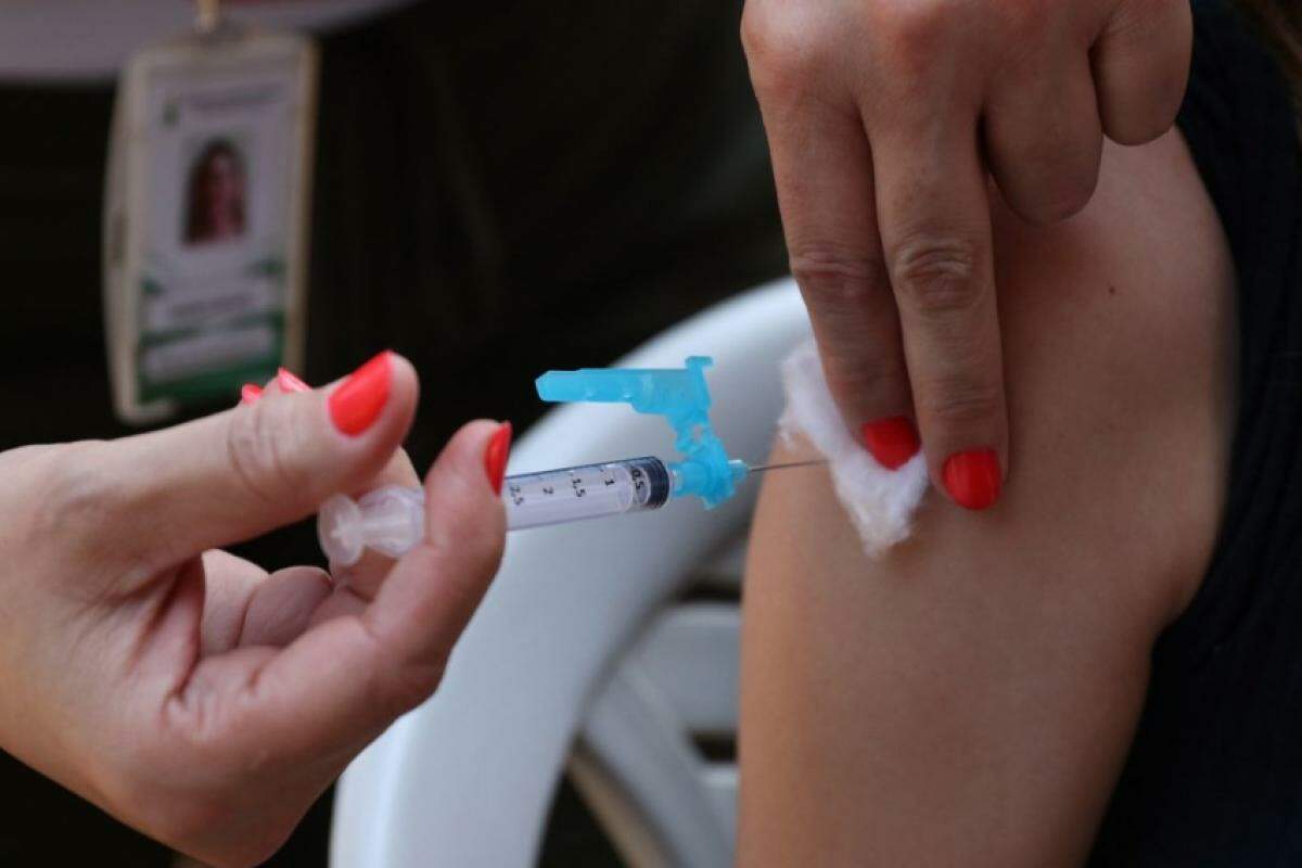Indaiatuba recebeu 4,3 mil doses da vacina contra a dengue