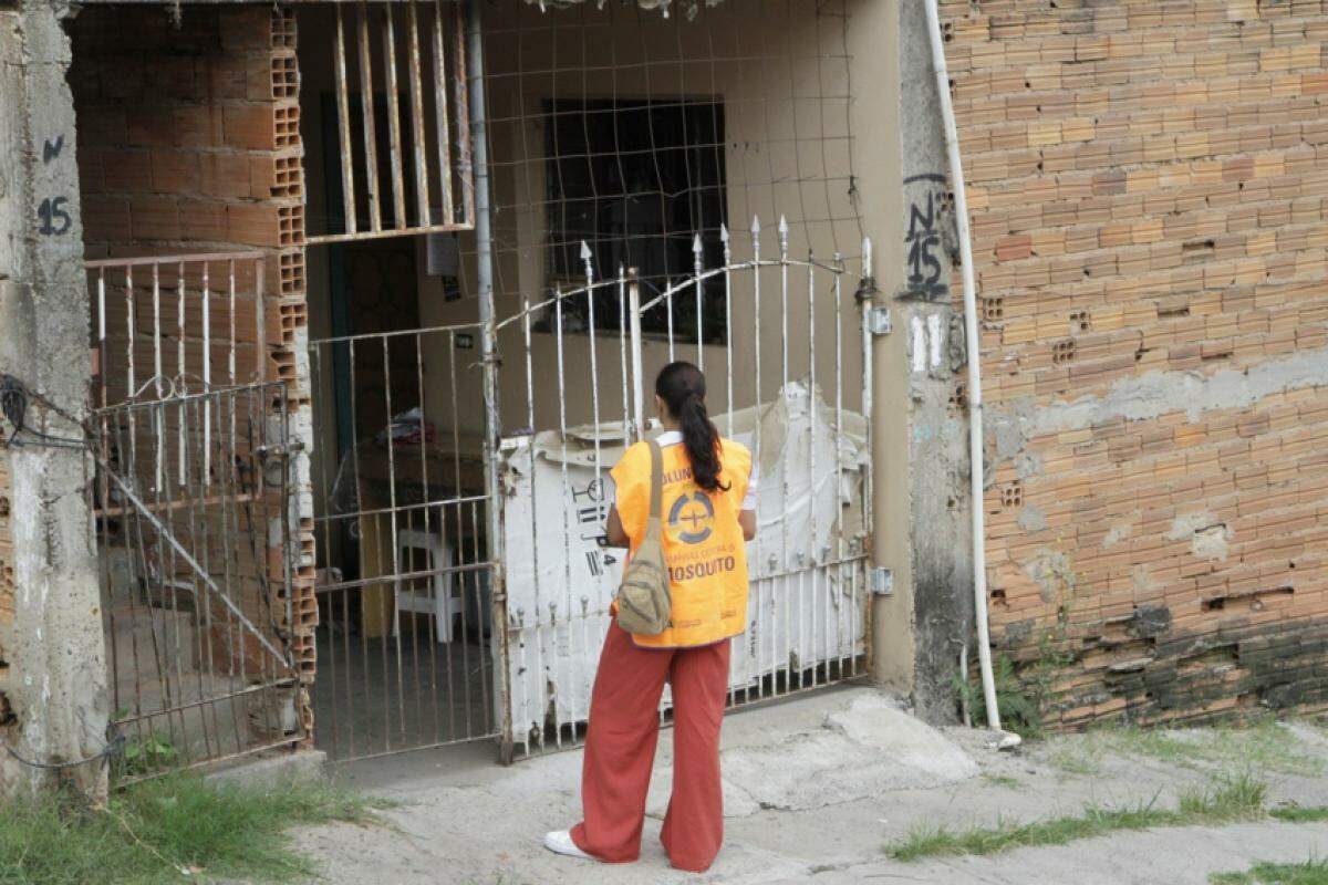Mutirões em Campinas visitaram cerca de 37,5 mil imóveis em 2024