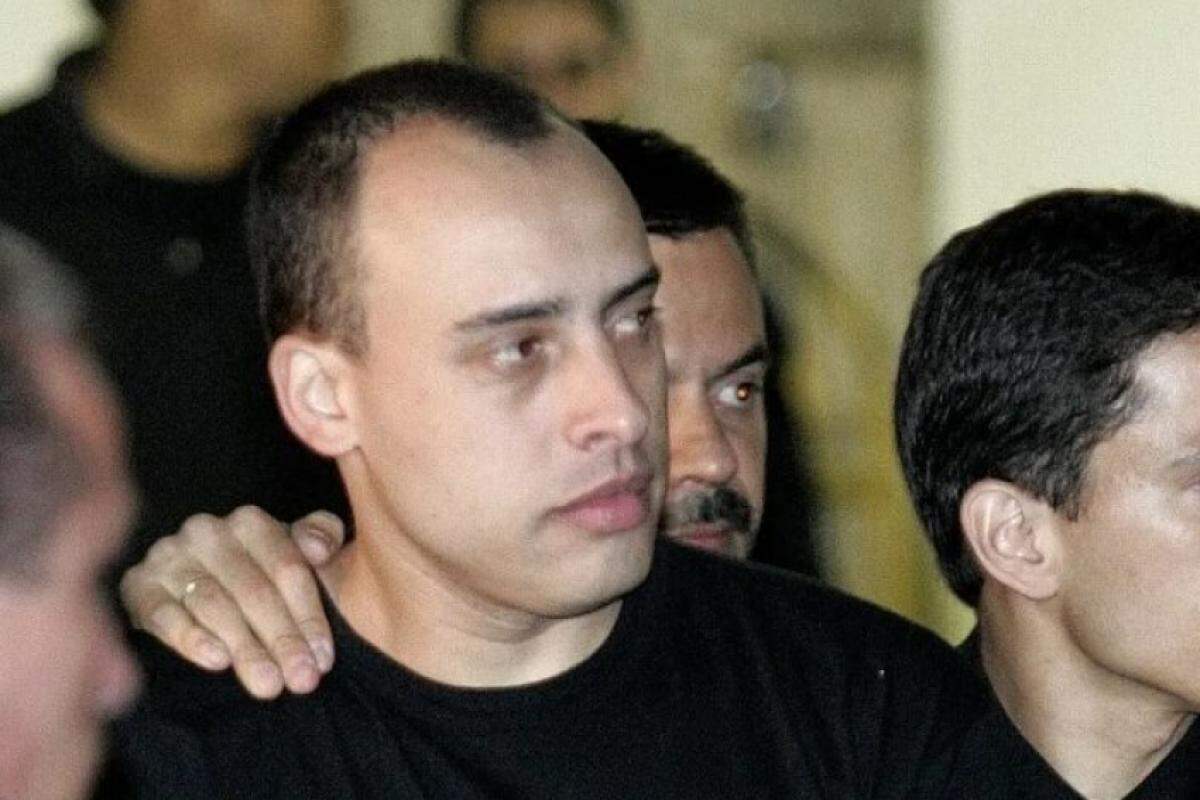 Antes em regime semiaberto, Nardoni estava preso desde 7 de maio de 2008 e, assim, deixou a unidade um dia antes de completar 16 anos de cárcere.
