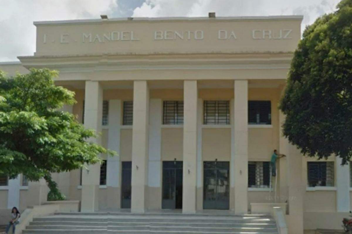 Escola Manoel Bento da Cruz