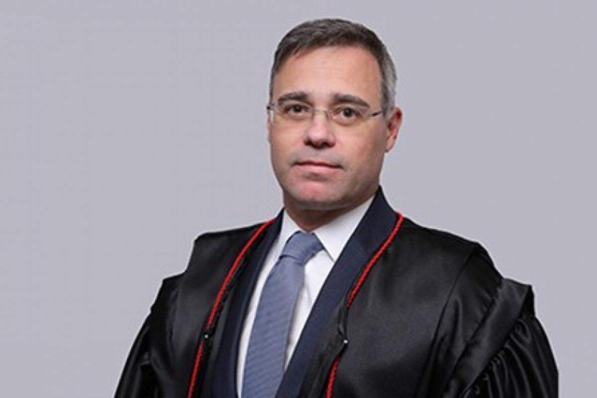 Desde 2022, Mendonça já atua no tribunal, mas como ministro substituto. 
