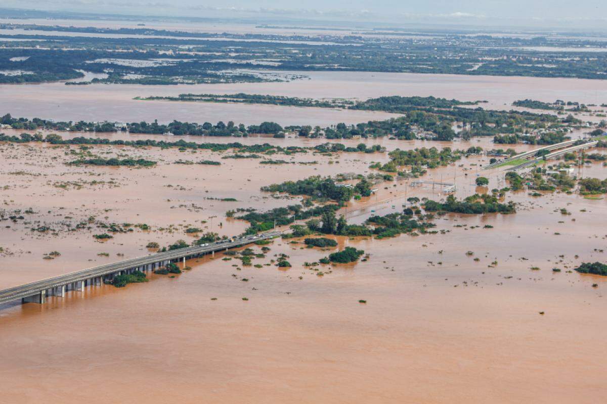 Tempestades devastam o Rio Grande do Sul; mais de 90 pessoas morreram